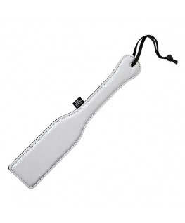 FIFTY SHADES OF GREY  SATIN SPANKING PADDLE FIFTY SHADES OF GREY  SATIN SPANKING PADDLE che trovi in offerta solo su SexyShopOnline a -15% di sconto