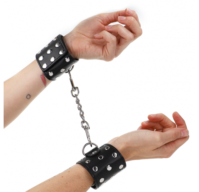 KINK - RESISTENZA DA POLSO CON CHIUSURA A SCATTO COMPLETA DI RIVETTI NERA REGOLABILE 19-24 CM X 5,5 CM