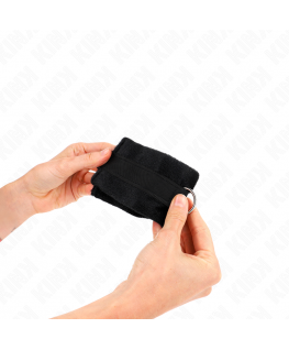 KINK - POLSINI IN PELLICCIA PER PRINCIPIANTI NERI 30 X 7 CM