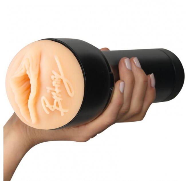 KIIROO - FEEL BRITNEY AMBER MASTURBATORE