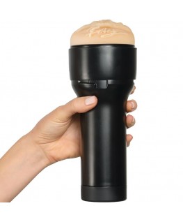 KIIROO - FEEL BRITNEY AMBER MASTURBATORE