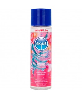 SKINS - LUBRIFICANTE GUSTOSO A BASE D'ACQUA PER TORTA DI COMPLEANNO 130 ML SKINS - LUBRIFICANTE GUSTOSO A BASE D'ACQUA PER TORTA DI COMPLEANNO 130 ML che trovi in offerta solo su SexyShopOnline a -35% di sconto